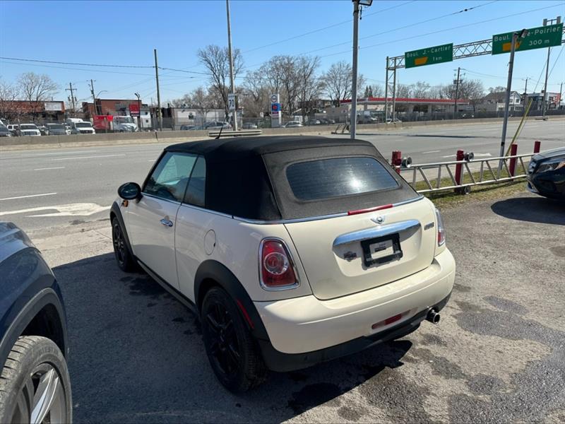 MINI
Cooper
2015