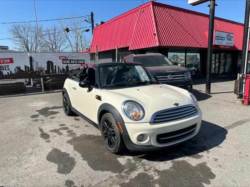 MINI
Cooper
2015