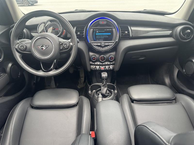 MINI
5 Door
2021