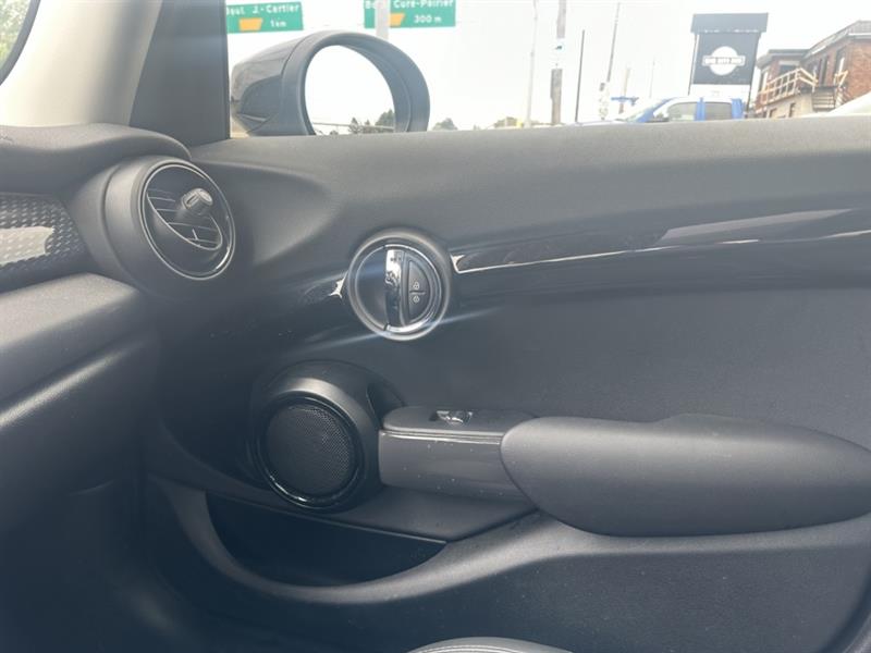 MINI
5 Door
2021